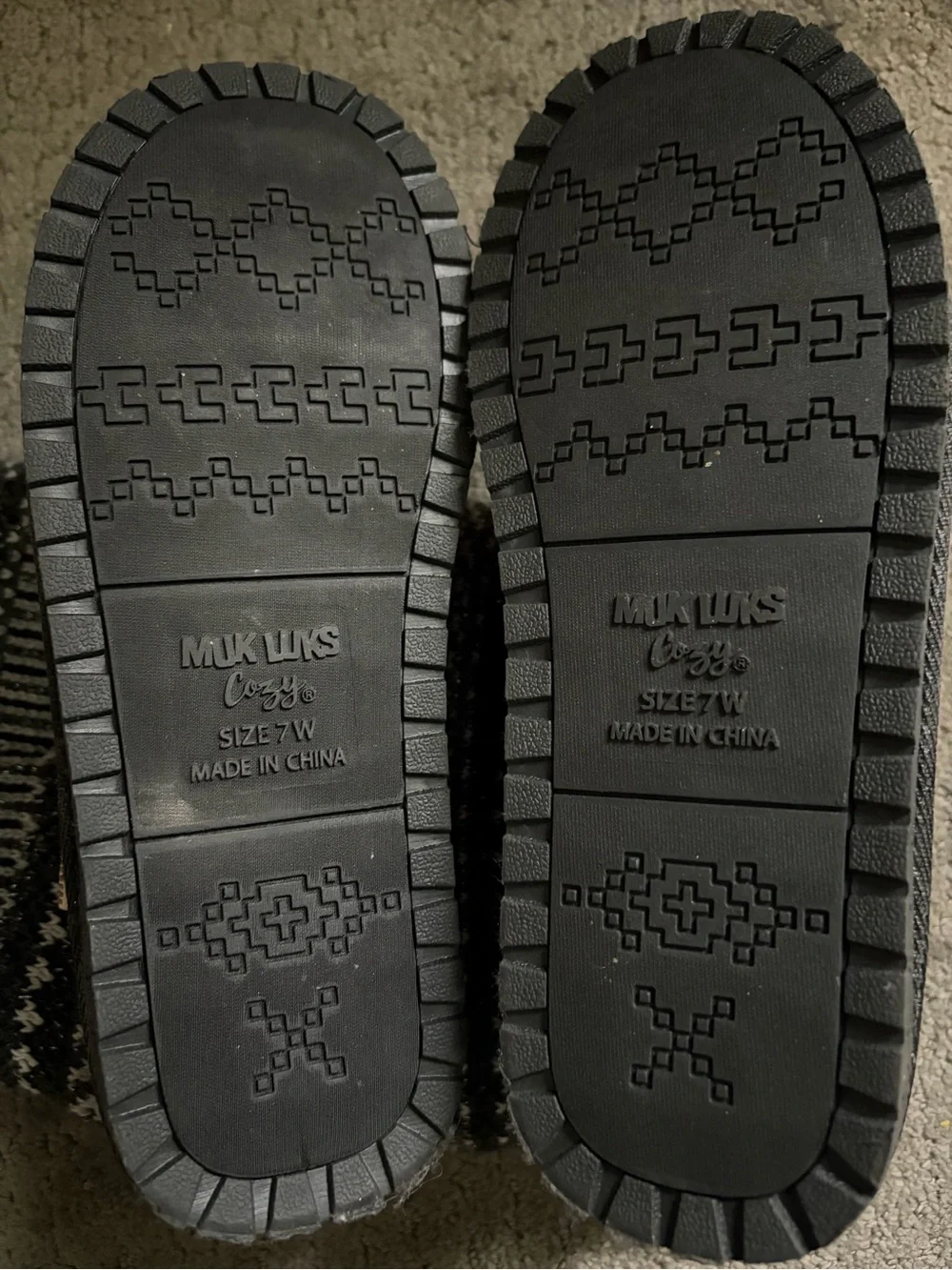 Women’s Muk Luks Boots Size 7W